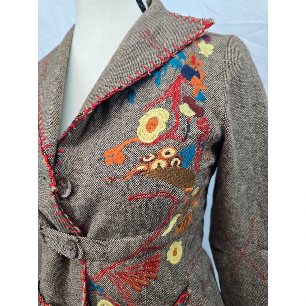 Boho Embroidered Tweed Blazer Brown Wool Blend Floral Bird Jacket Womens Small - Picture 2 of 5